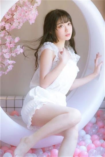 草莓视频向日葵视频绿巨人