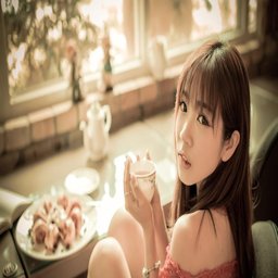两个男生做酿酿酱酱的小视频：创意短视频的崛起与未来展望